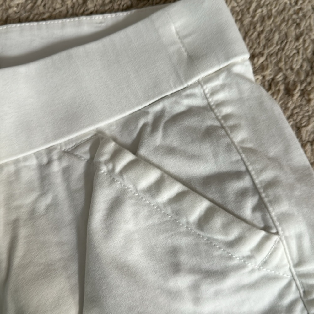 Bermuda shorts - Picture 3 of 3